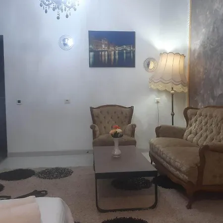 Appartamento In Near North Station *