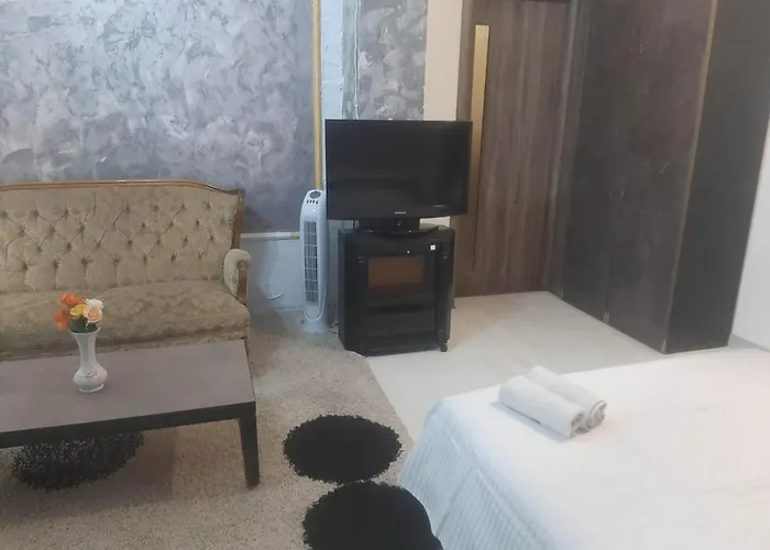 In Near North Station Apartament Bucureşti